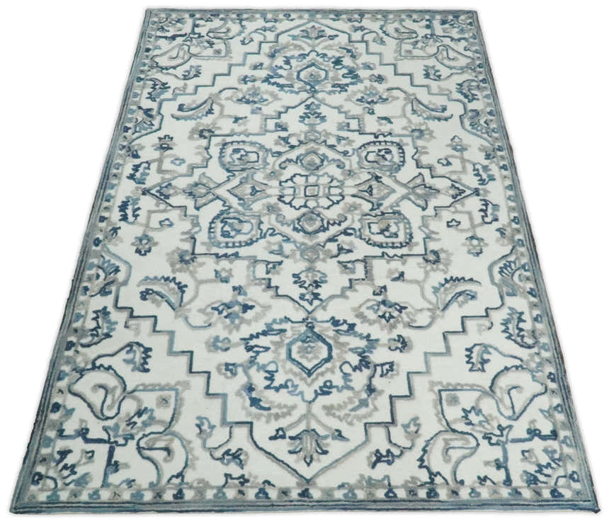 5x8 Hand Hooked Blue and Silver Wool Textured Loop Area Rug | GAR1