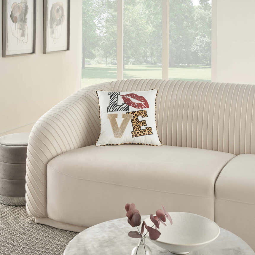 Mina Victory Holiday Pillows Lips Love Leopard Multicolor Indoor Throw Pillow - Clearance