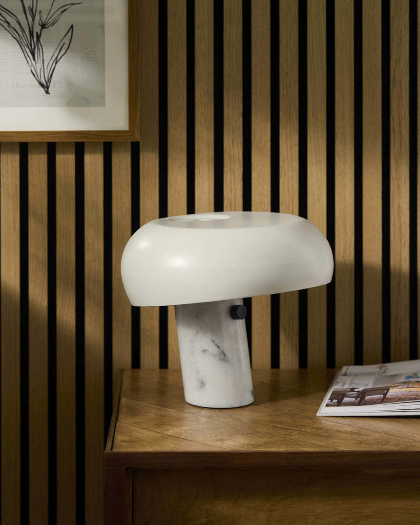 Bachatskiy White Table Lamp