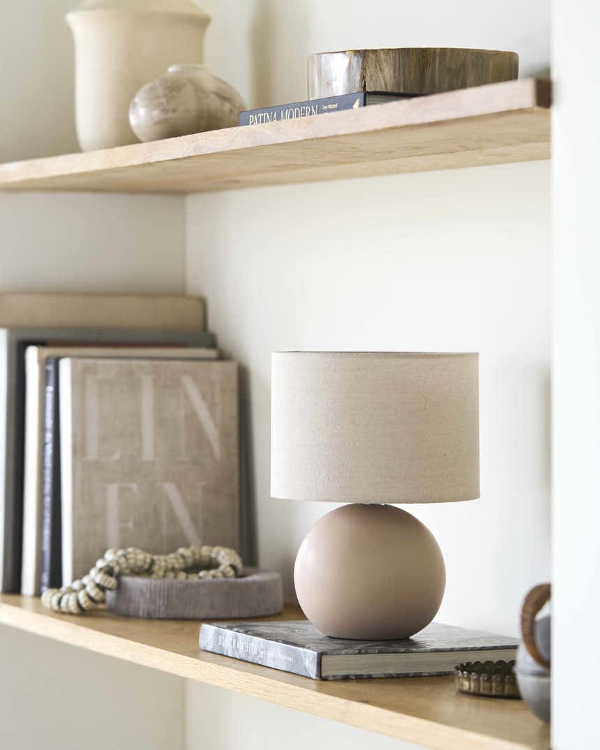 Brennberg Coral Table Lamp