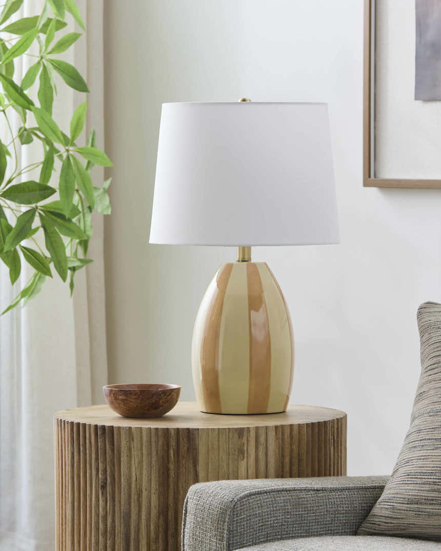 Biskupiec Table Lamp