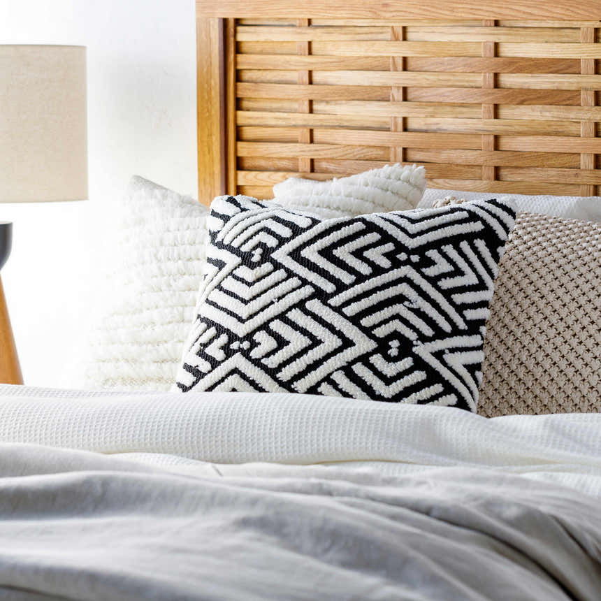 Calomboyan Pillow Cover