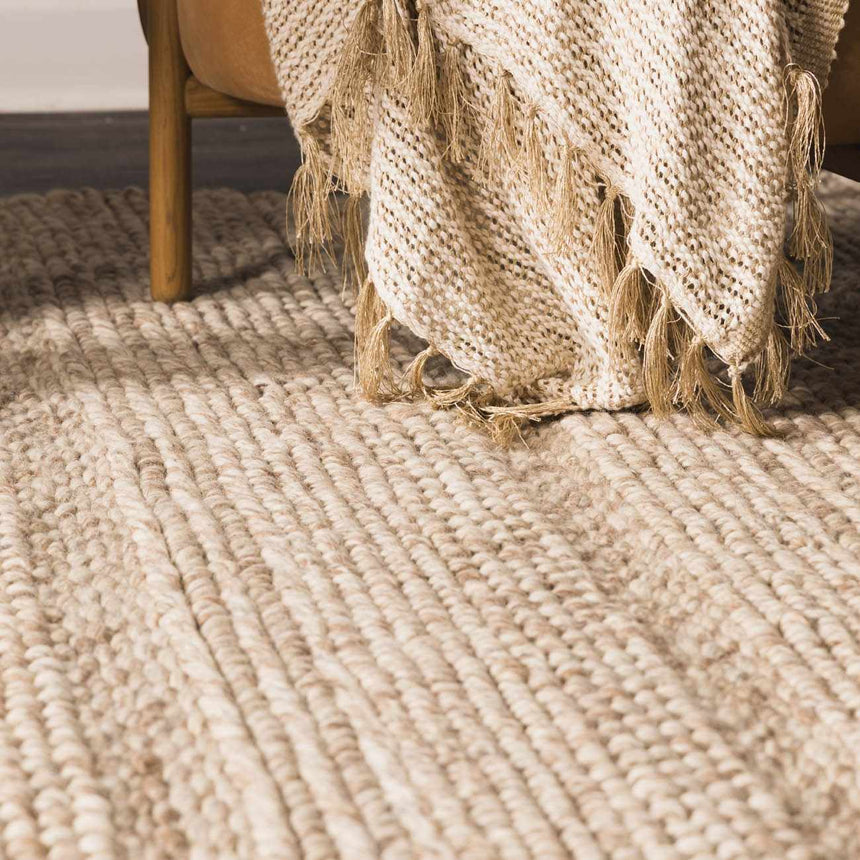 Cookeville Premium Hand Woven Wool Area Rug