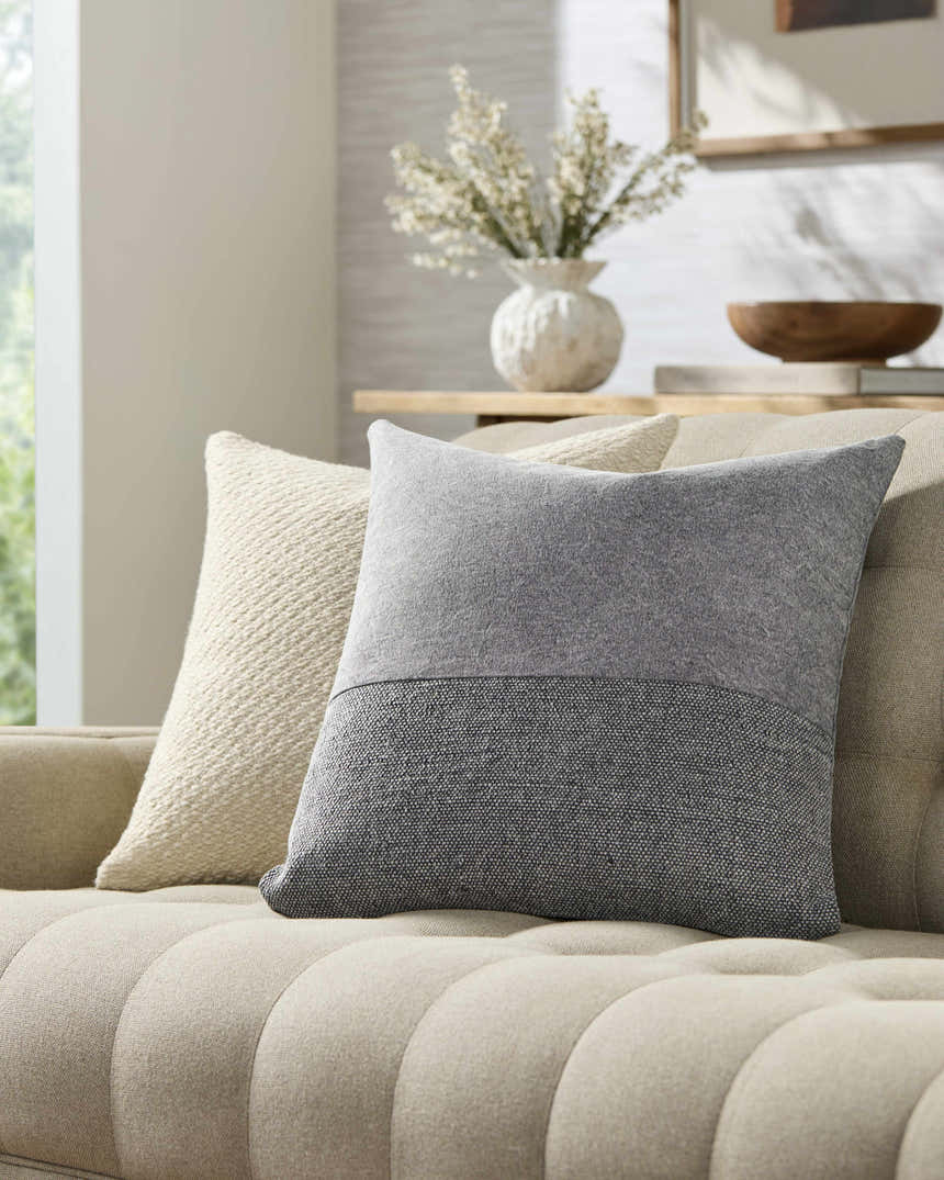 Sayae Modern Cotton Throw Pillow