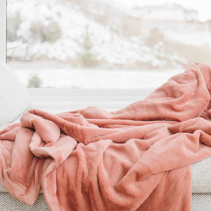 LUSH XL BLANKETS