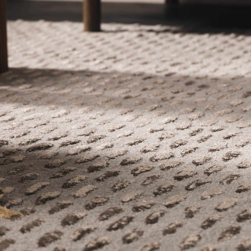 Eldersville Embossed Taupe Premium Viscose&Wool Area Rug