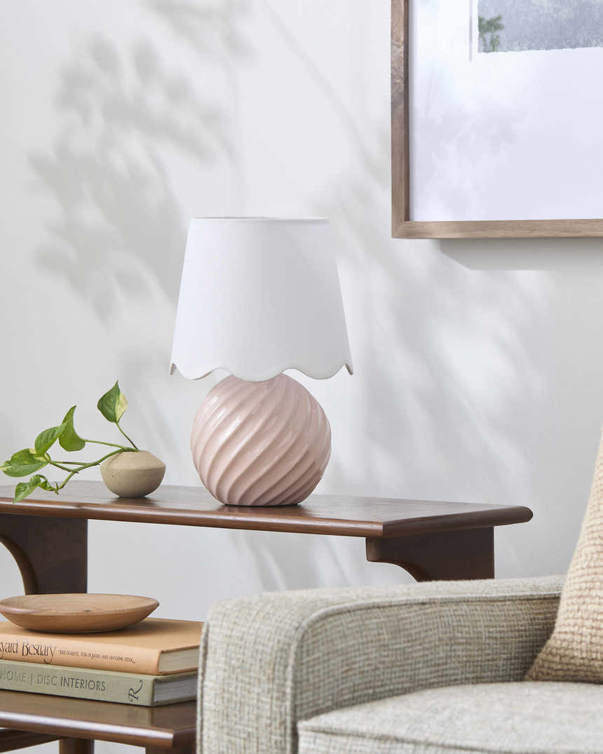 Gestalgar Beige Table Lamp