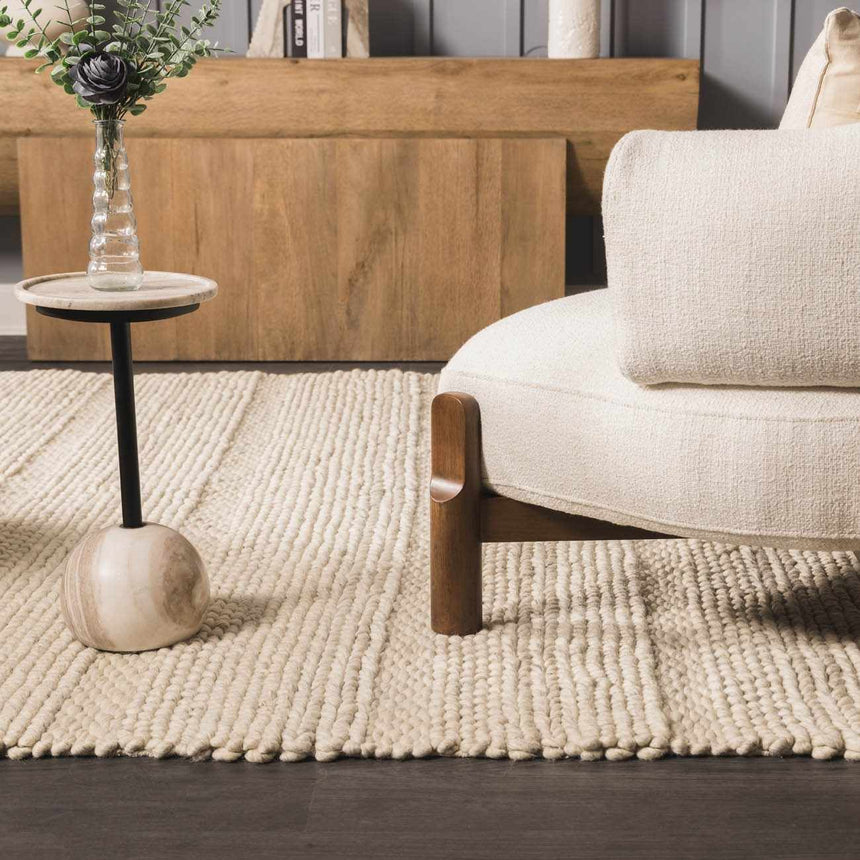 Hanlontown Premium Hand Woven Wool Area Rug
