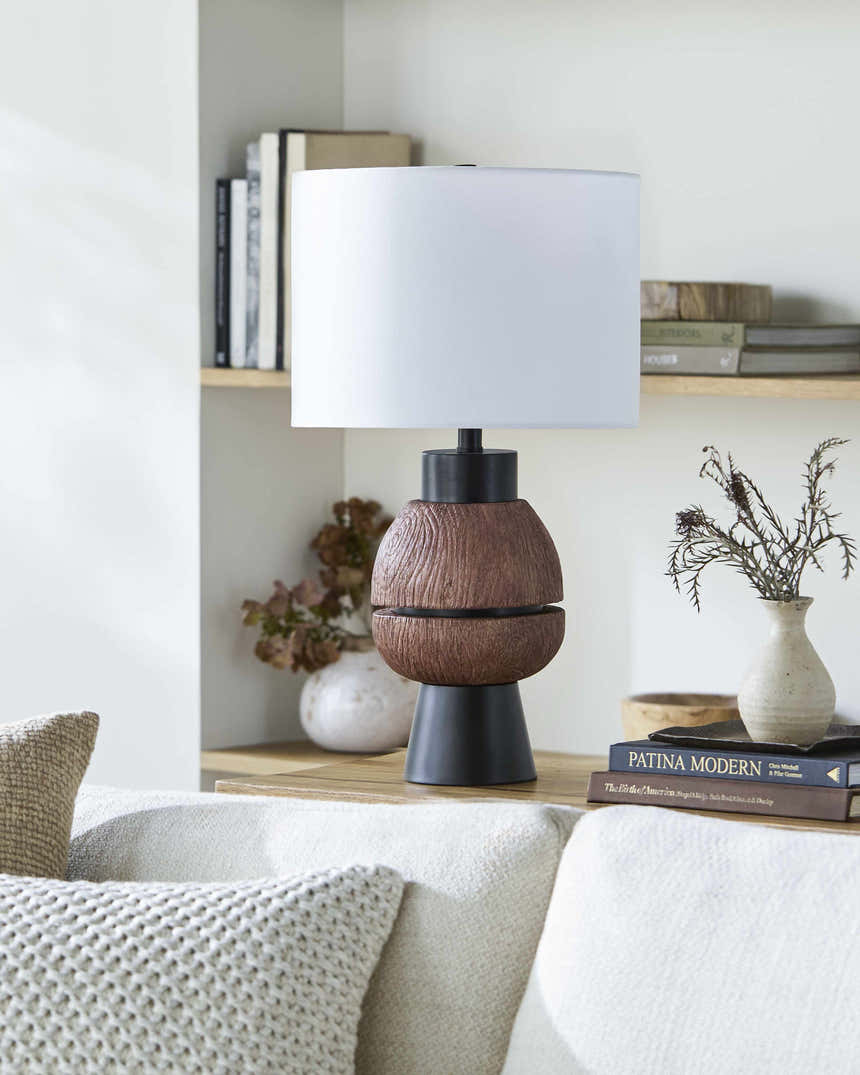 Hohnstein Black Table Lamp