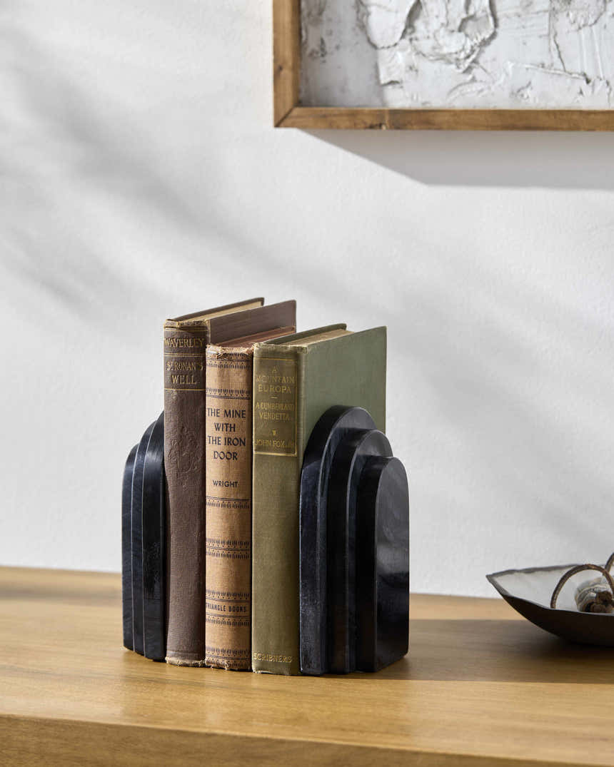 Huizachal Black Bookend