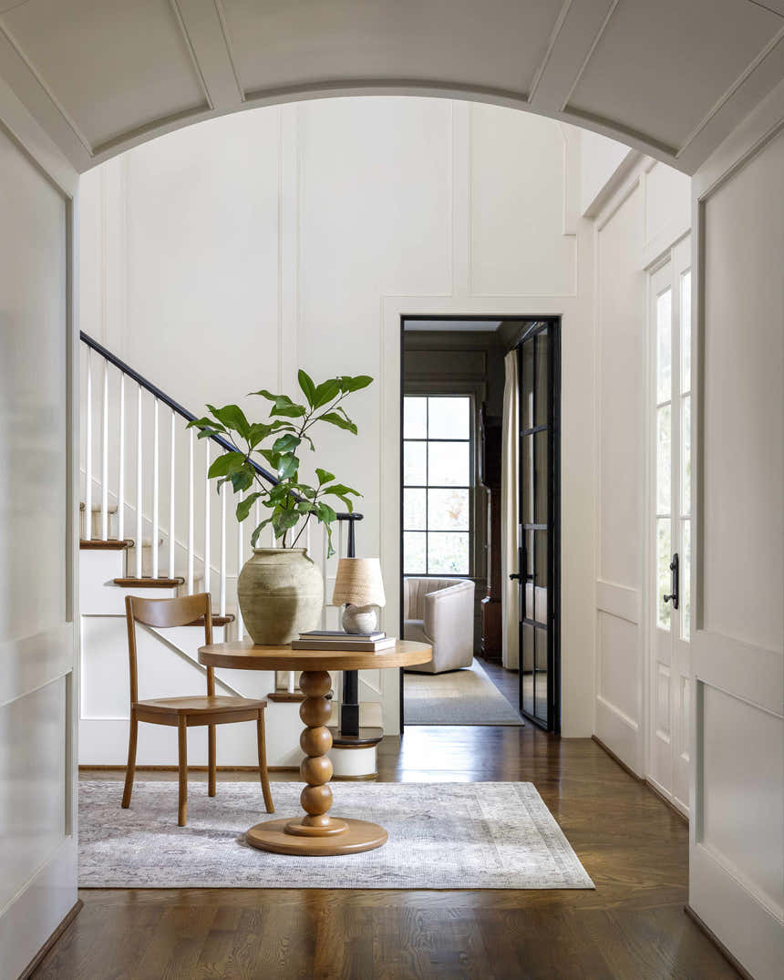 Becki Owens x Livabliss Del Ray Round Dining Table