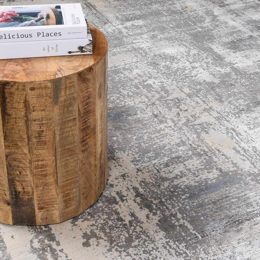 Nori Luxury Fringed Faux Silk Rug