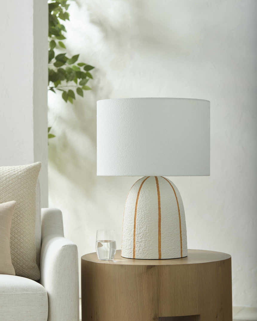 Petrijanec White Table Lamp