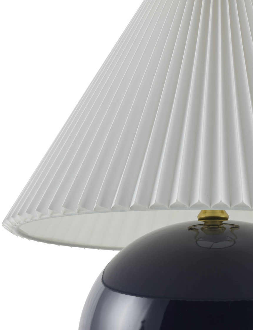 Policarpa Navy Table Lamp