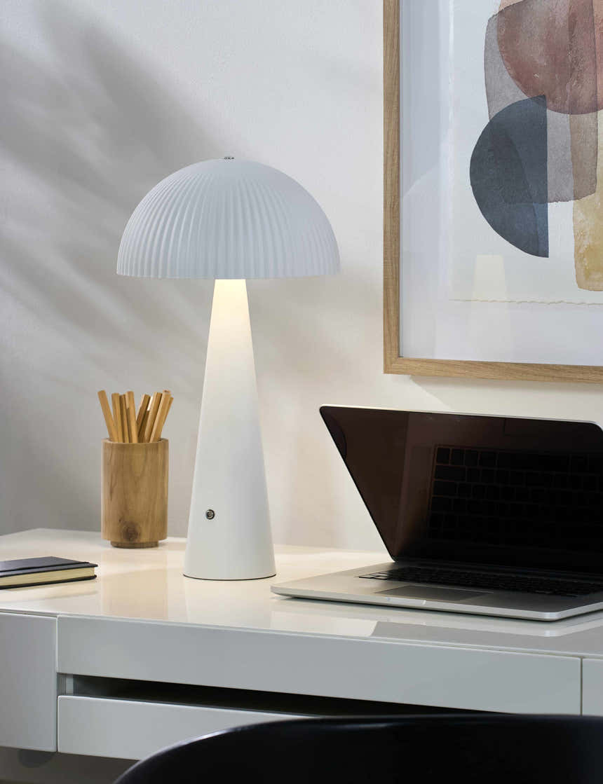 Scontrone White Table Lamp
