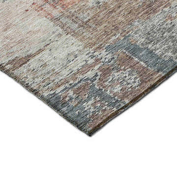 Close up of the Dalyn Luxury Solace SL5 Gray Washable Area Rug. Beige, blush pink, and taupe colors. Farmhouse style.