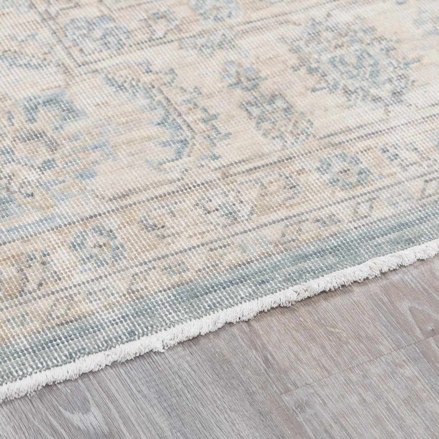 Navya Light Gray Luxe Hand Crafted Wool Area Rug