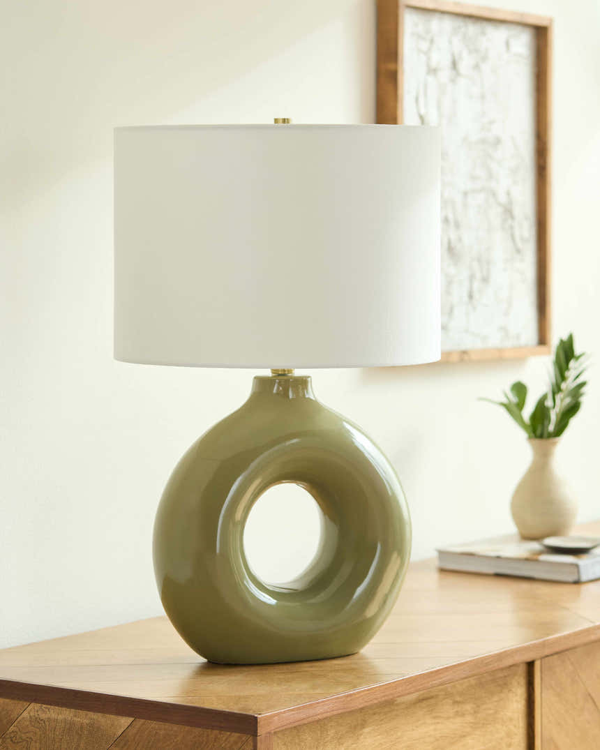 Vizcachane Green Table Lamp