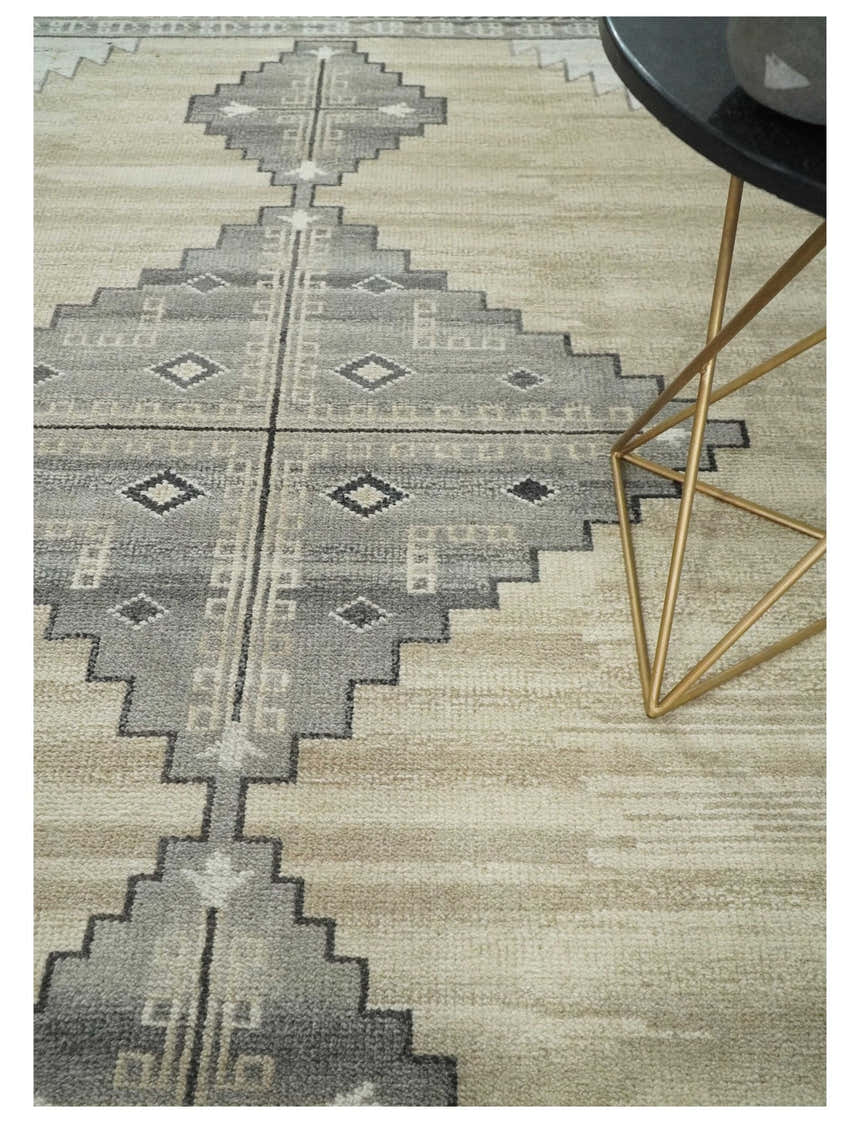 All Natural Wool Hand Knotted Gray , Beige and Ivory Traditional Heriz Serapi Multi Size wool Area Rug, Kids, Living Room and Bedroom Rug