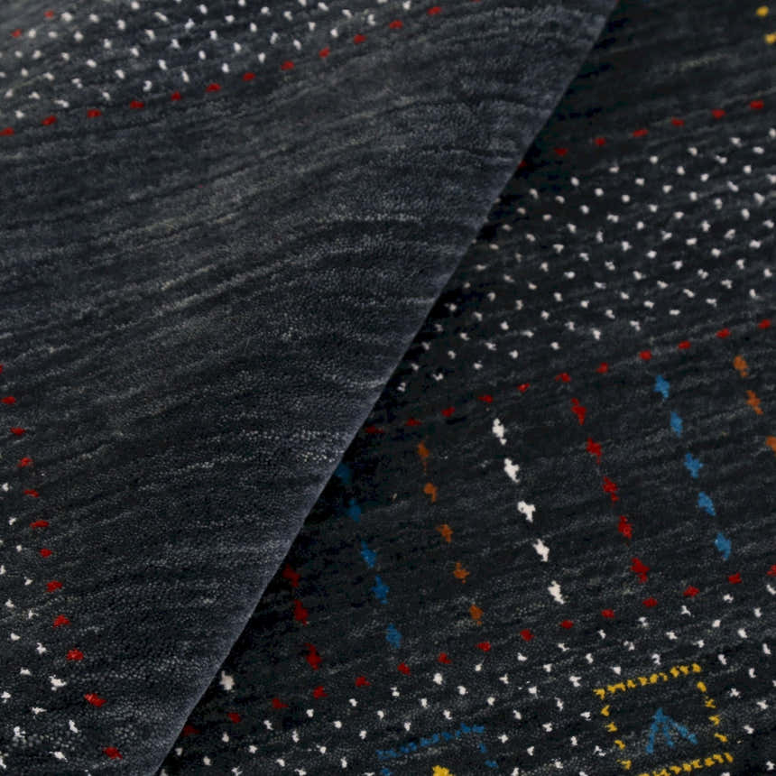 Charcoal Center Pattern Hand Loomed Wool Area Rug