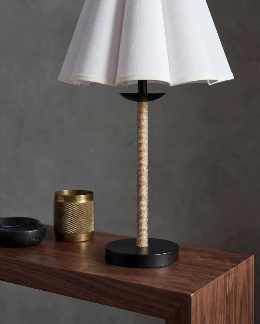 Nienhagen Table Lamp