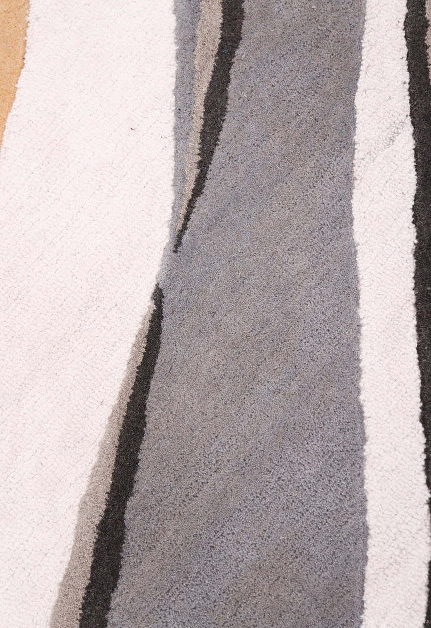 Drifted Ribbon Gray Hand Tufted 5x8 Wool Area Rug