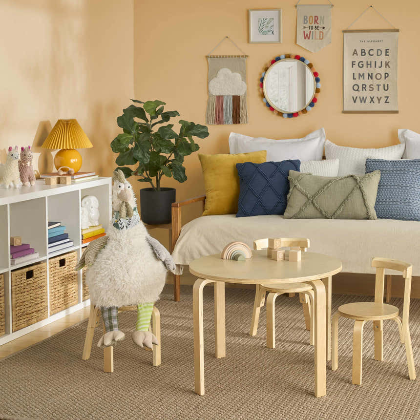 Mina Victory Plush Lines Plush Rooster Ivory Indoor