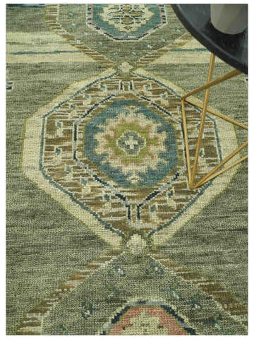 Green and Teal Traditional Hand Knotted Multi Size wool area rug