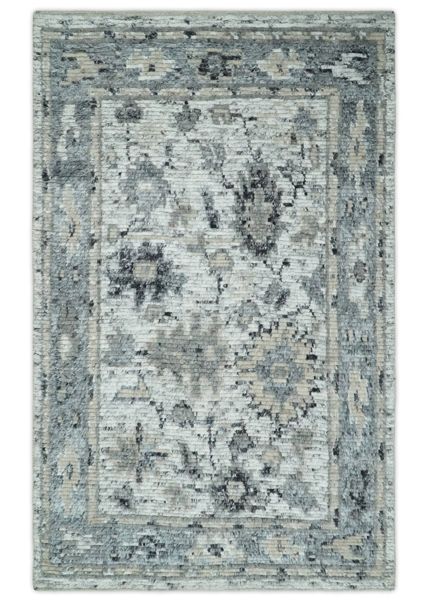 Hand Knotted Ivory, Silver and Beige Traditional Made with Blended Wool Multi Size Rug