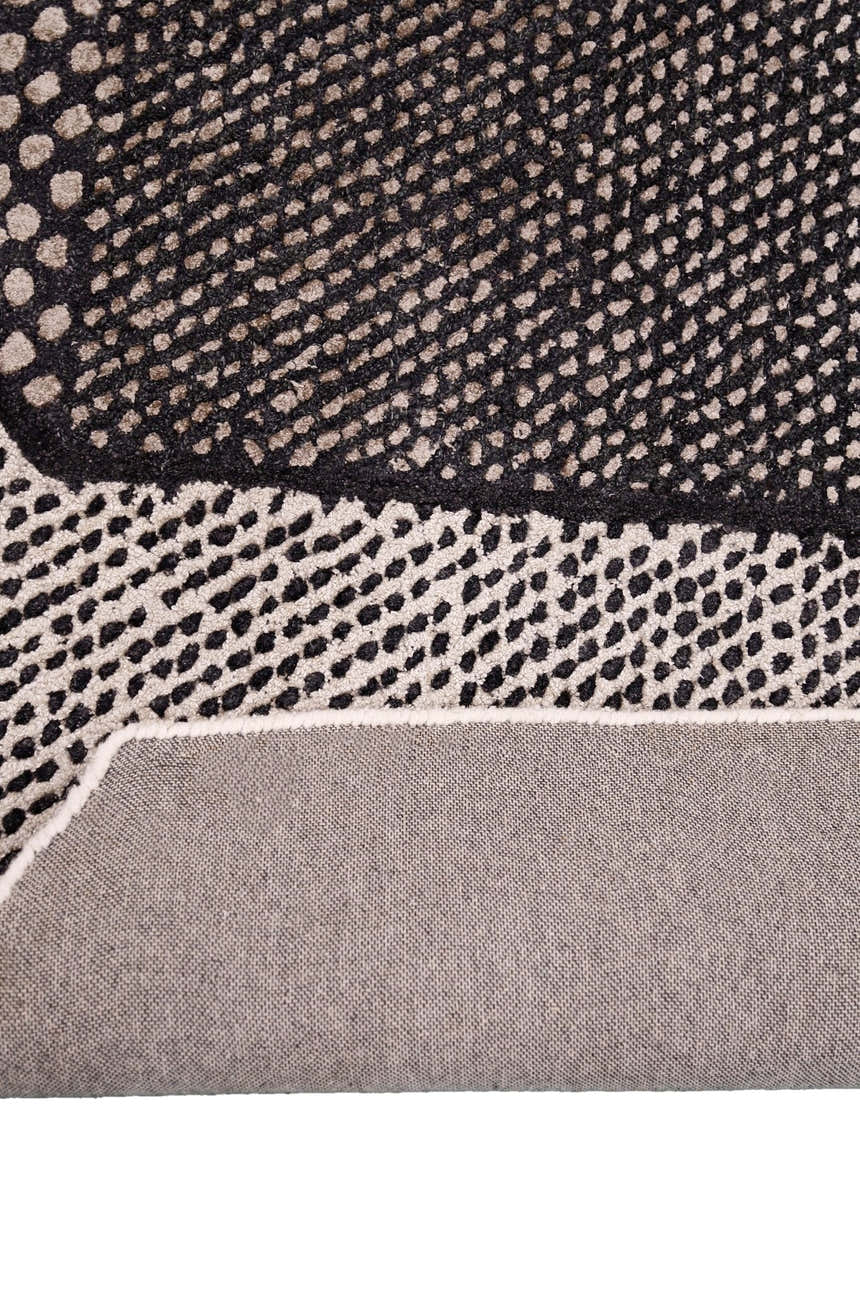 Modern Dotted Mesh Black Hand Tufted 5x8 Wool Area Rug
