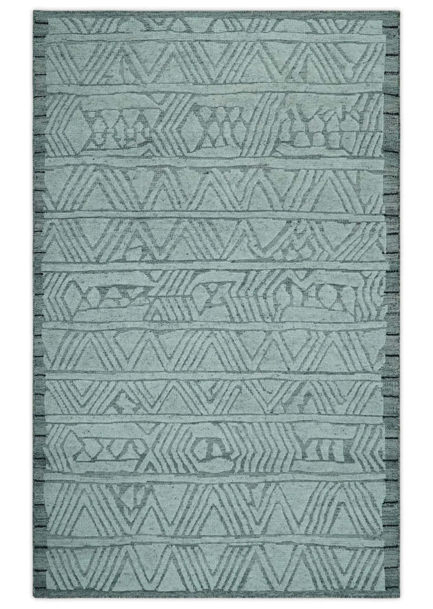 Modern Geometrical Silver and Gray Chevron Design Hand Carved wool Rug