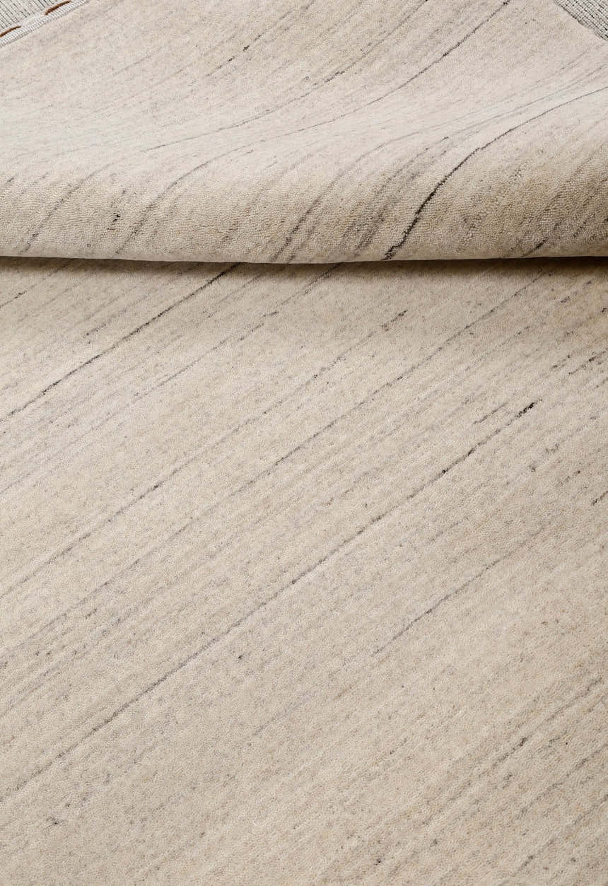 Modern Style Ivory Hand Loomed Wool Area Rug