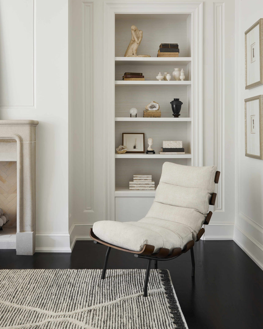 Montemurro Medium Gray Lounger