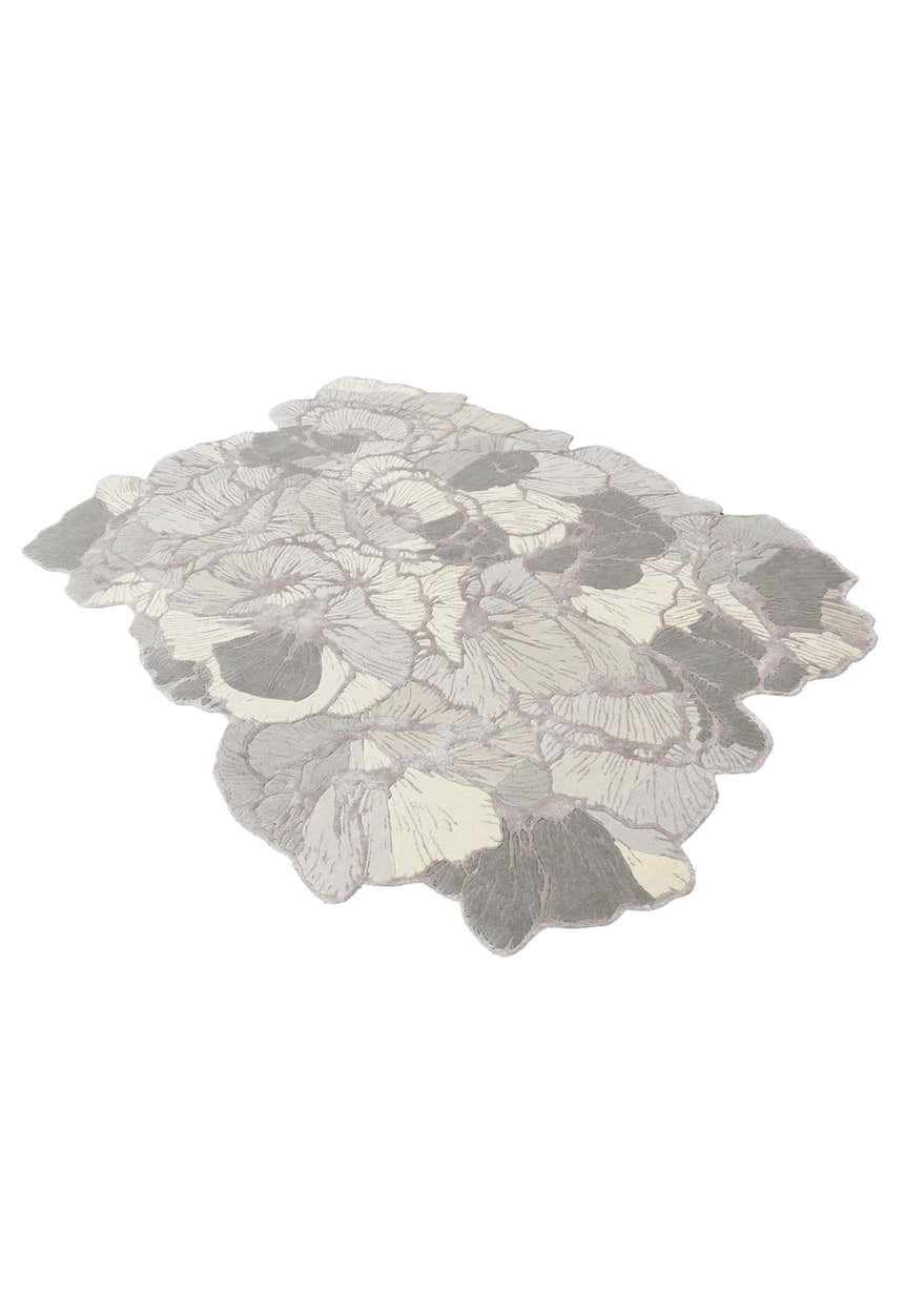 Petals Modern Gray Hand Tufted 5x7 Wool Area Rug