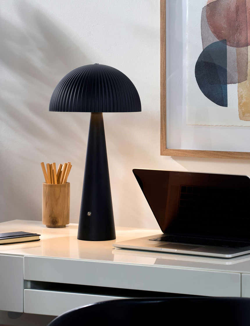 Scontrone Black Table Lamp