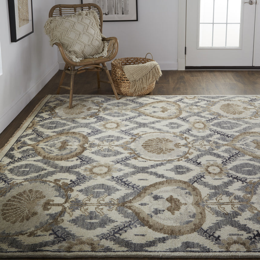 Feizy Beall Traditional Oriental - Ivory/Gray/Taupe Area Rug