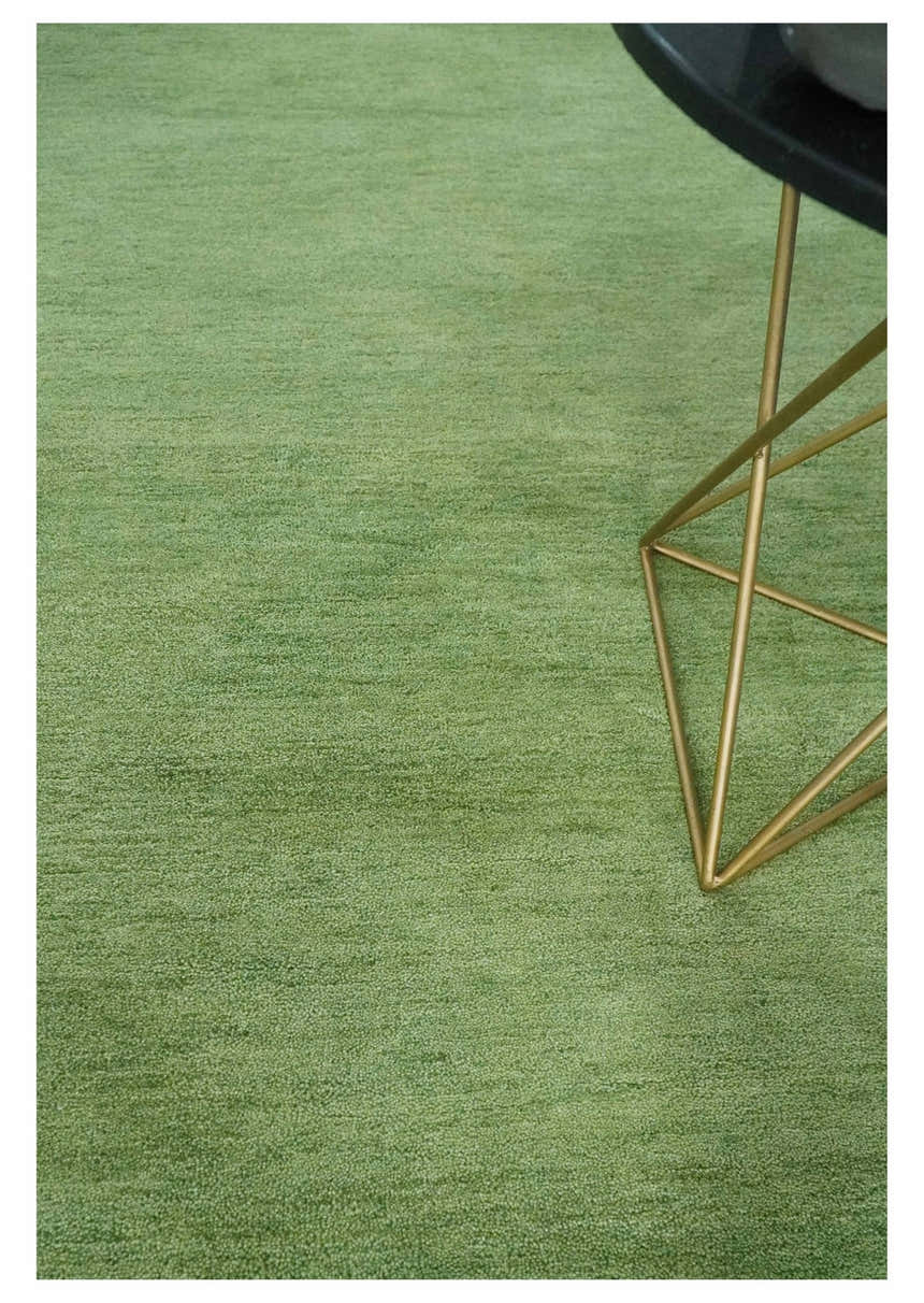 Custom Made solid Green Woolen Hand Tufted contemporary area Rug