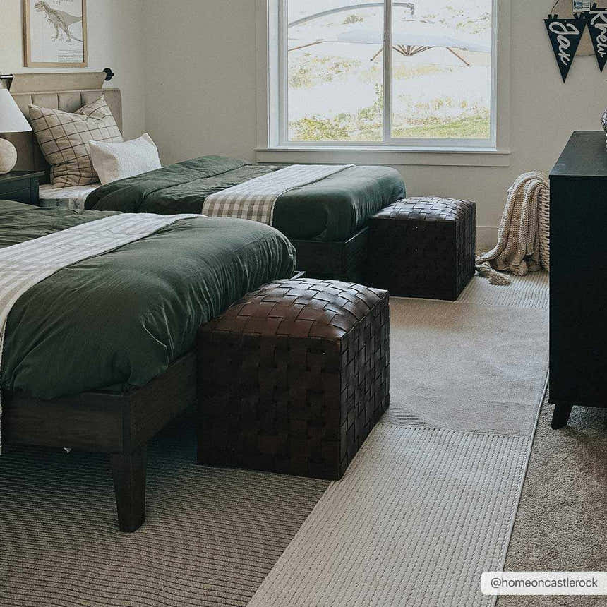 Kids bedroom with twin beds and Abia Gray Area Rug in beige and gray geometric pattern. Roomscene-Rectangle