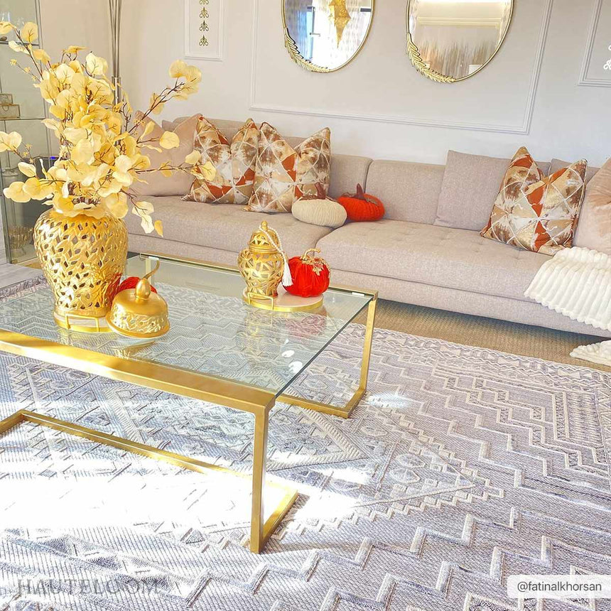 Alya 3D Saxony with Fringes Area Rug - Clearance