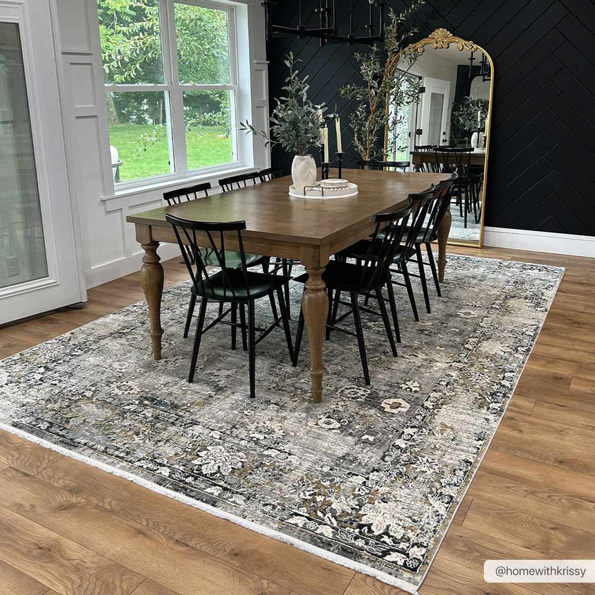 Stambaugh Luxury Fringed Faux Silk Rug