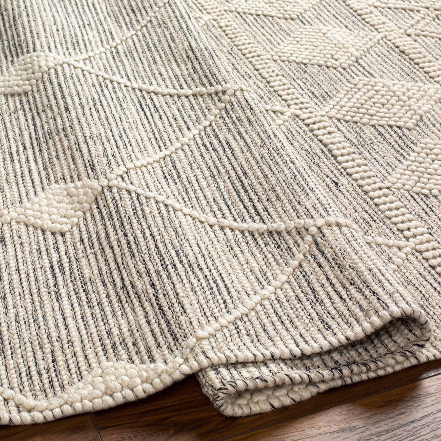 Hemingway Wool Rug with Tassels - Clearance