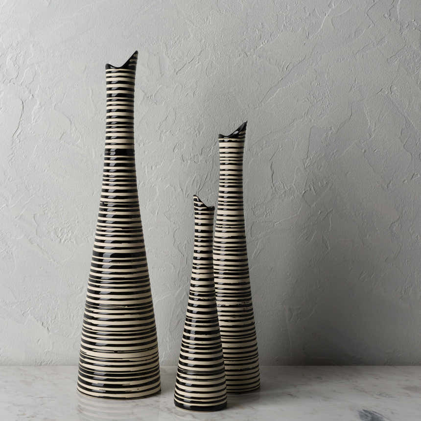 Gorubathan Black Outdoor Vase - Clearance