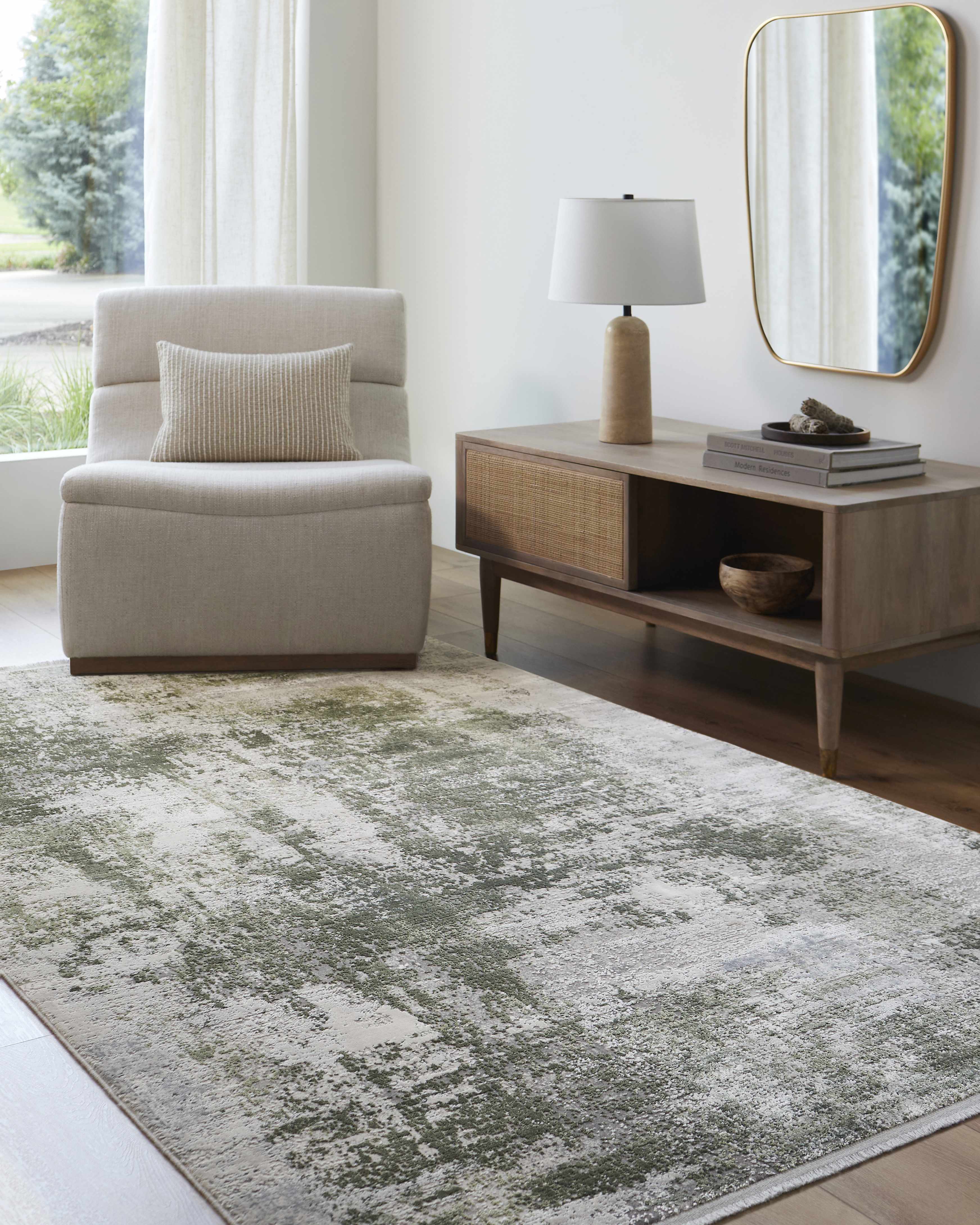 Milda Luxury Fringed Faux Silk Rug