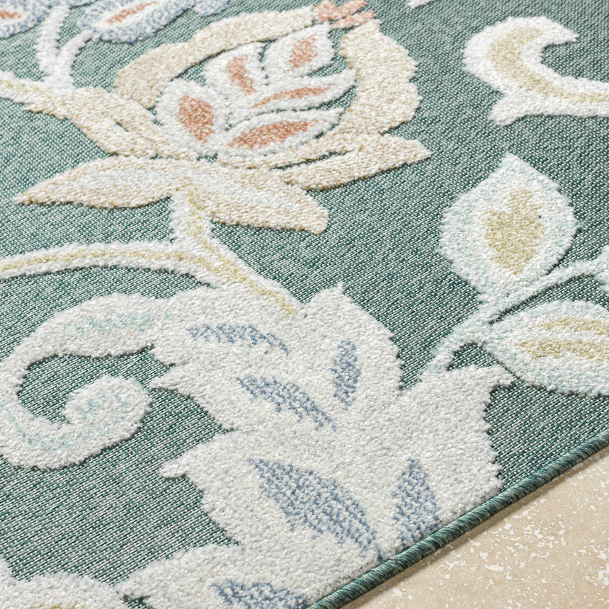 Piers Medium Green Area Rug