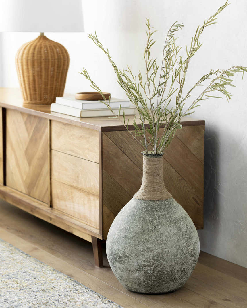 Sukhinichi Vase - Clearance