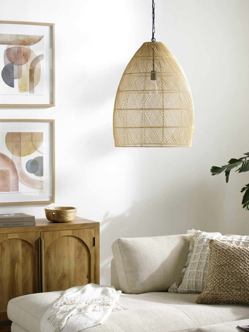 Sauvagnon Straw Pendant