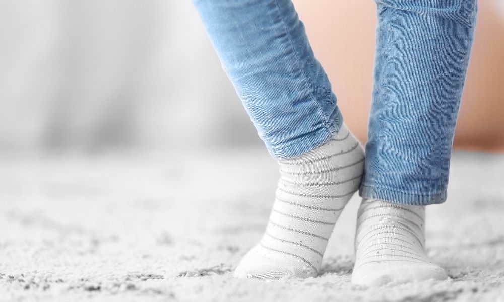 Benefits of Machine Washable Rugs in a Busy Household