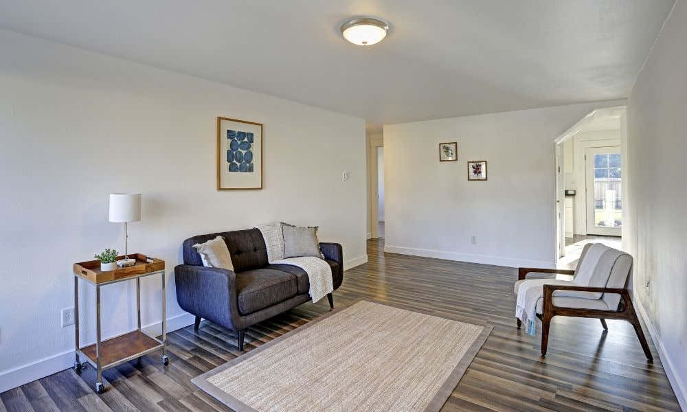 Machine-Woven vs. Handmade Area Rugs