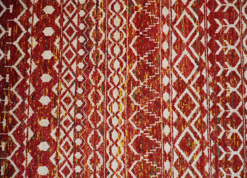 4x6 and 8x10 Hand Knotted Rust, Gold and White Modern Contemporary Southwestern Tribal Trellis Recycled Silk Area Rug | OP5