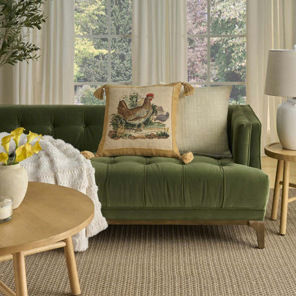 Mina Victory Vintage Pillow Hen Beige Indoor Throw Pillow